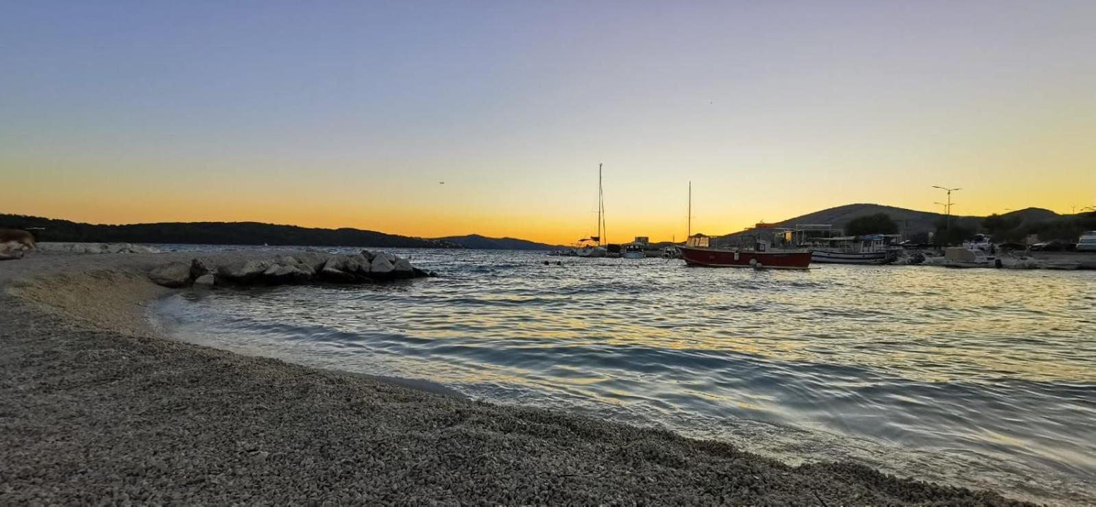 Apartman Simac Okrug Gornji Trogir Zewnętrze zdjęcie